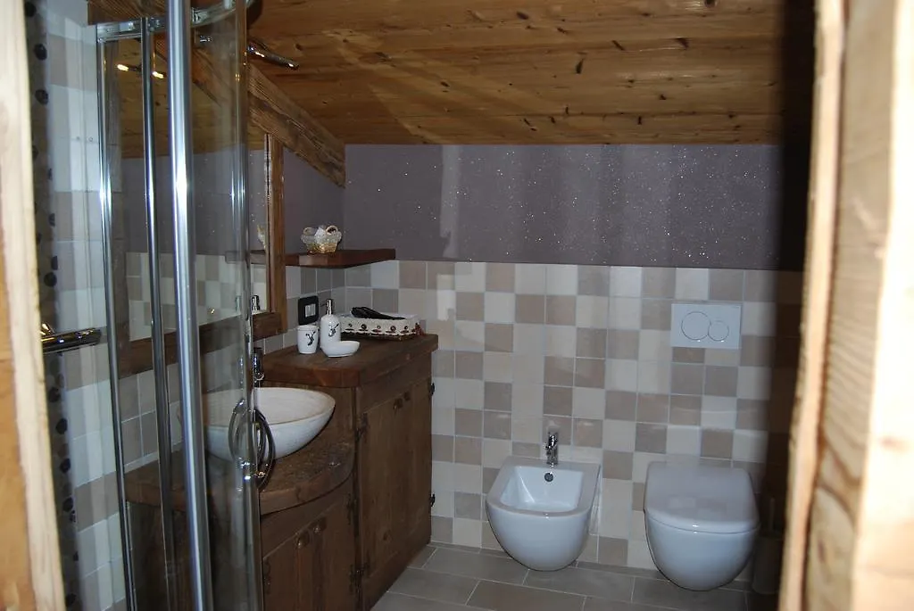 Chalet Del Cuore Guesthouse Valdisotto Konukevi